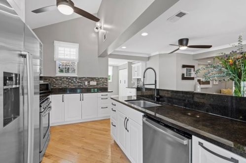 217 Plymouth St, Pittsburgh PA 15211-1233 exterior