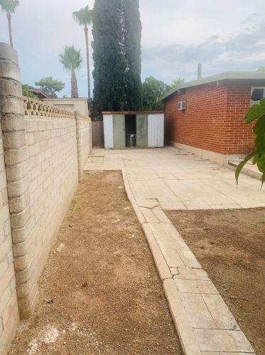 7101 Eastview Dr, Tucson AZ 85710-5516 exterior