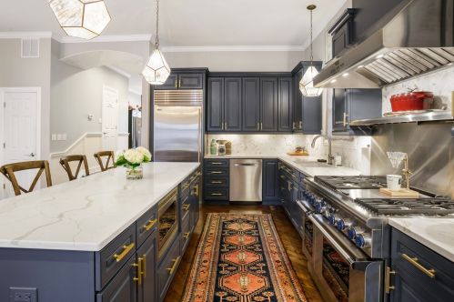 1751 Fairfield Ave, Chicago IL 60632-2211 exterior