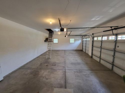 1 Crabapple Ct, Saint Louis MO 63132-3422 exterior