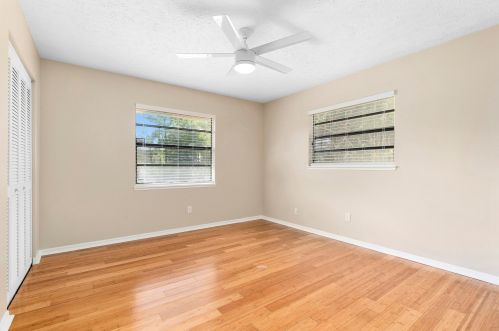 6004 Bamboo Dr, Fort Pierce FL 34982-3776 exterior