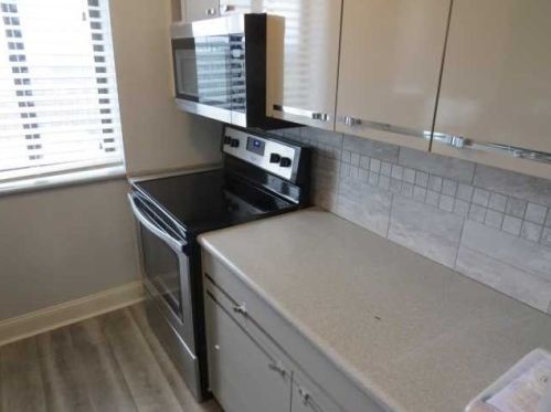 160 Academy St, Poughkeepsie NY  12601-4515 exterior