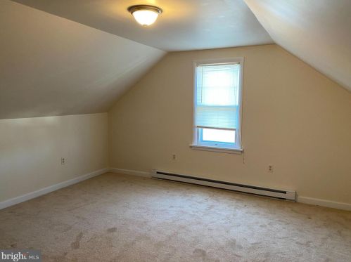 33 9th St, Pottstown PA 19464-5240 exterior