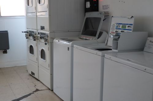 4280 Ford City Dr, Chicago IL 60652-1293 exterior