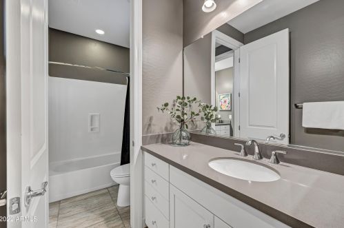 923 Kaibab Dr, Chandler AZ 85248 exterior