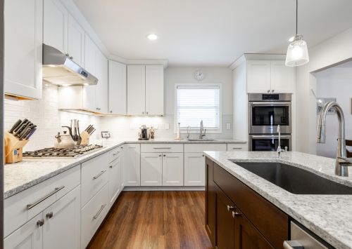 6531 Crestwood Dr, Milwaukee WI 53209-3340 exterior