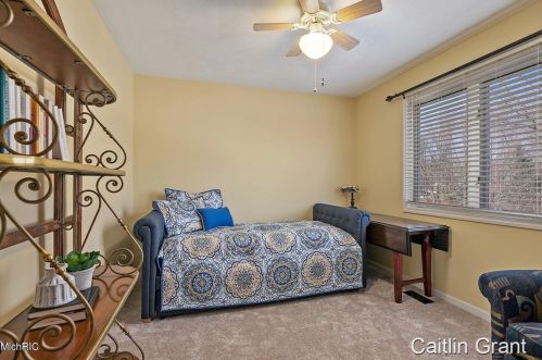 5643 Charolais Dr, Wyoming MI exterior