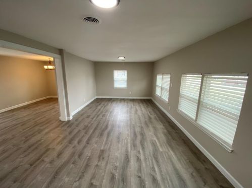 12645 Hallum St, Dallas TX  75243-1857 exterior