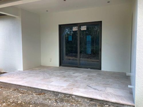 4109 6 Ave, Naples FL 34120-4915 exterior