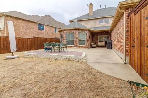 13625 Valencia Dr, Frisco TX 75035-0056 exterior