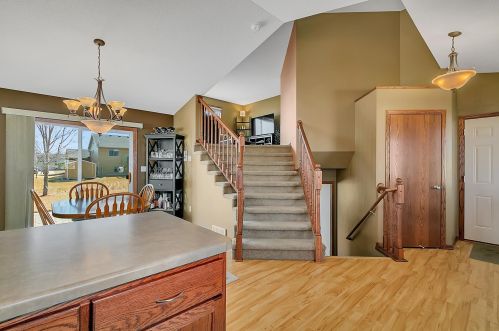 512 23rd Ave, Sartell MN 56377-4633 exterior