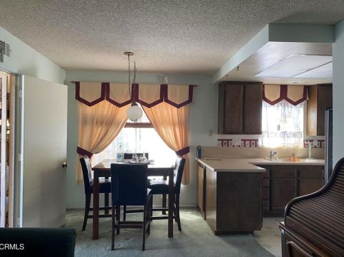 1341 Bottlebrush Pl, Oxnard CA 93030-5200 exterior