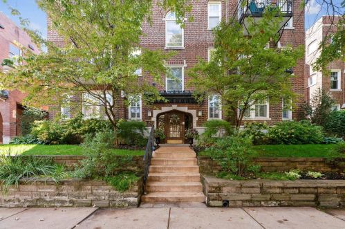 6232 Rosebury Ave, Saint Louis MO 63105-3215 exterior