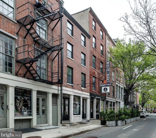 112 2nd St, Philadelphia PA 19106 exterior