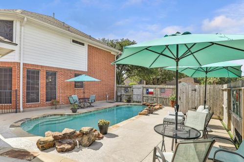 20530 Frst Strm Dr, Humble TX 77346-1640 exterior