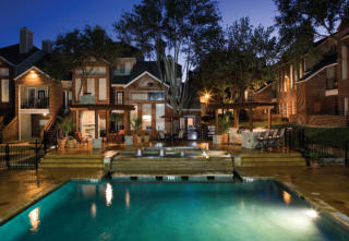 101 Brookside Dr, Dallas TX  75214-4523 exterior