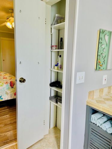 3729 Sleepy Hollow Ln, Fort Pierce FL  34952-3121 exterior