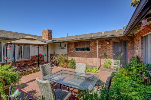 8812 15th Ln, Phoenix, AZ 85021-4328