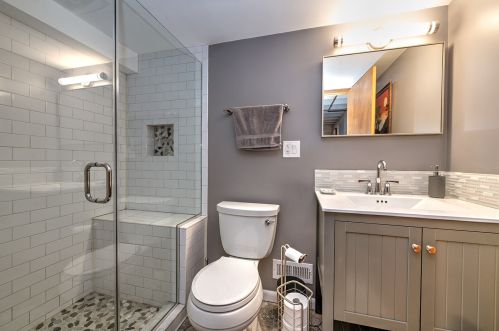 5646 Nottingham Ave, Chicago IL 60638-3109 exterior