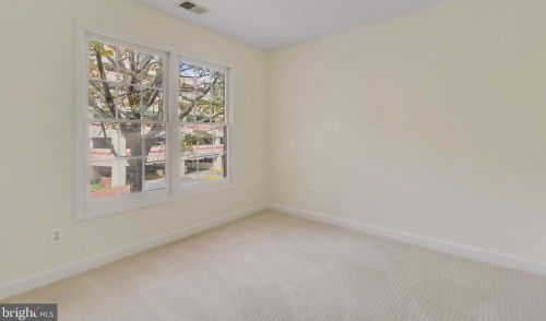 8517 Cameron St, Silver Spring MD 20910-3466 exterior