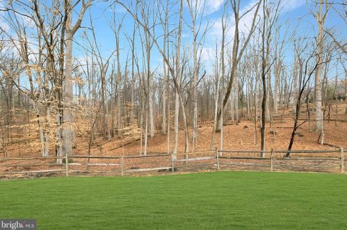 8701 Belmart Rd, Rockville MD  20854-1610 exterior