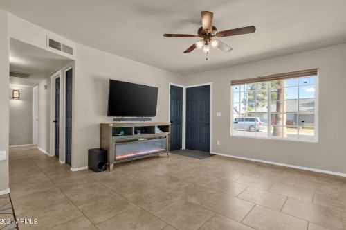 3520 Anderson Dr, Phoenix AZ 85032-2018 exterior