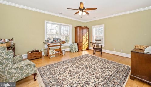 11340 Albermyrtle Rd, Rockville MD exterior