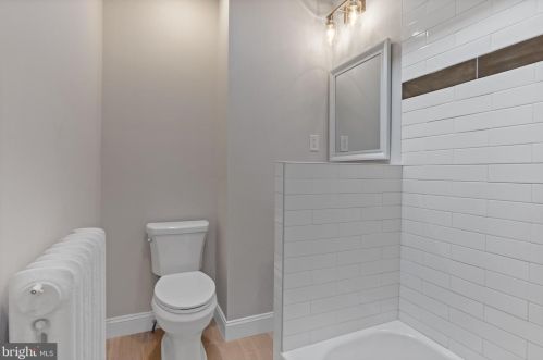 5450 11th St, Philadelphia PA  19141-3005 exterior