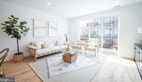 2217 40th Pl, Washington, DC 20007-1686