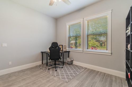 3502 Mcelroy Ave, Tampa FL 33611-3606 exterior