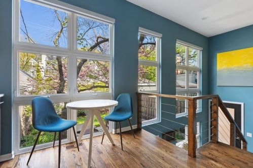 3711 Hermitage Ave, Chicago IL 60613-3509 exterior