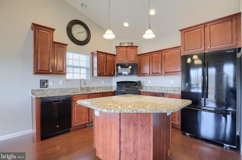 487 Prescot St, Lancaster PA 17601-5086 exterior