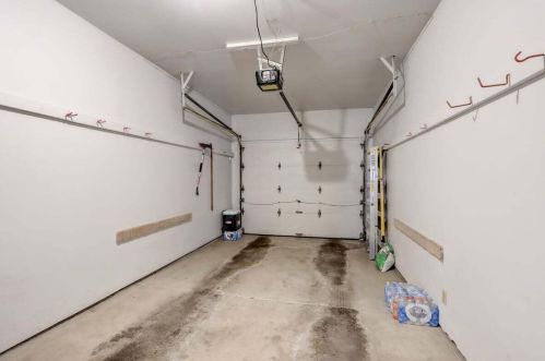 3951 College Ave, Milwaukee WI  53221-4542 exterior