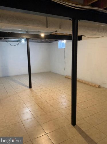 27 Erbitea Ln, New Castle DE 19720-4655 exterior