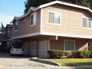 117 Ash Ave, Fullerton CA  92832-2446 exterior