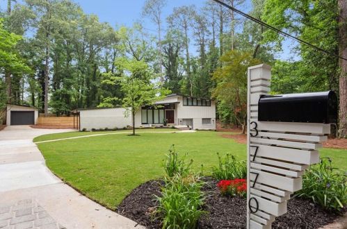 3730 Eaglerock Dr, Atlanta GA  30340-4108 exterior