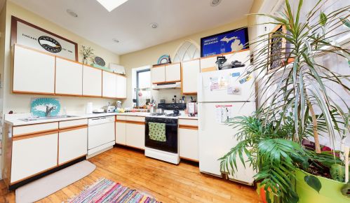 1922 Wilson Ave, Chicago IL 60625-3760 exterior