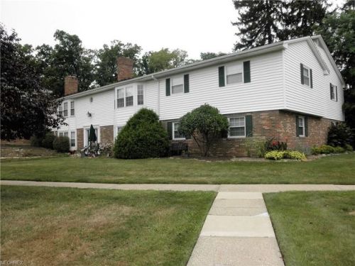 6985 Carriage Hill Dr, Cleveland OH  44141-1263 exterior