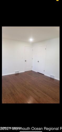 5 Nolan Dr, West Long Branch NJ  07764-1118 exterior