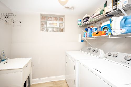 1108 Christiana Ave, Chicago IL 60651-4148 exterior