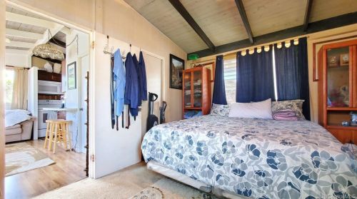 3622 Maunalei Ave, Honolulu HI 96816-2322 exterior