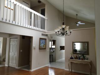 2112 Mayfair Rd, Champaign IL  61821-6453 exterior