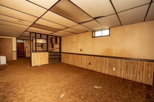 332 12 St, Plainwell MI 49080-1117 exterior