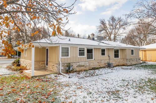 10204 Burleigh St, Milwaukee WI  53222-3304 exterior