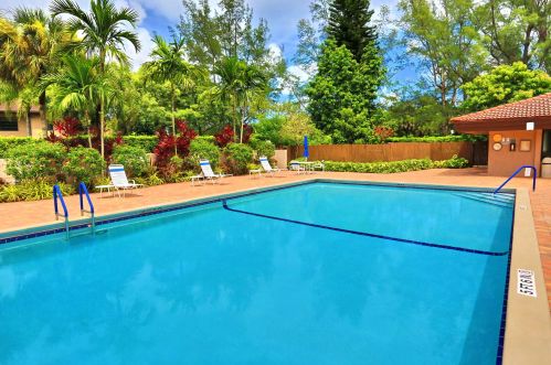 21500 Cypress Hammock Dr, Boca Raton FL  33428-1941 exterior