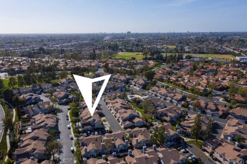 2232 Catalpa Dr, Tustin CA 92782-8357 exterior