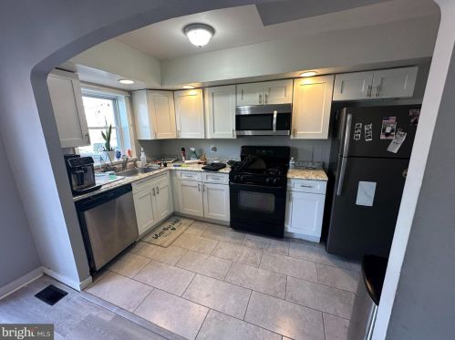 3125 Friendship St, Philadelphia PA 19149-1521 exterior