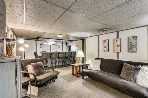 2529 70, Milwaukee WI 53223-2114 exterior