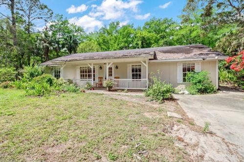 161 8th St, Naples, FL 34117-9350