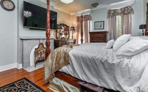 1106 Sheffield St, Pittsburgh PA 15233-1515 exterior